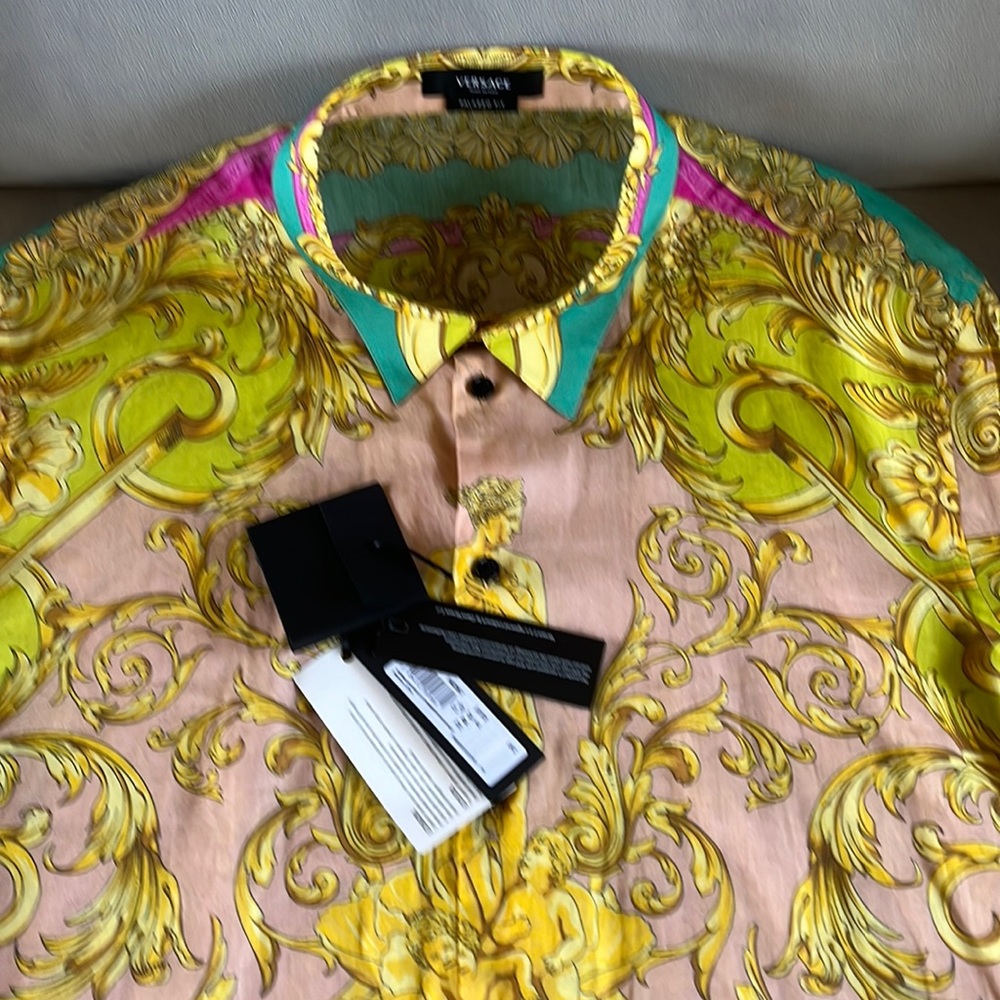 Versace - NWT Authenticated Shirt. Multicolor, Cotton Blend. Size 44 EU